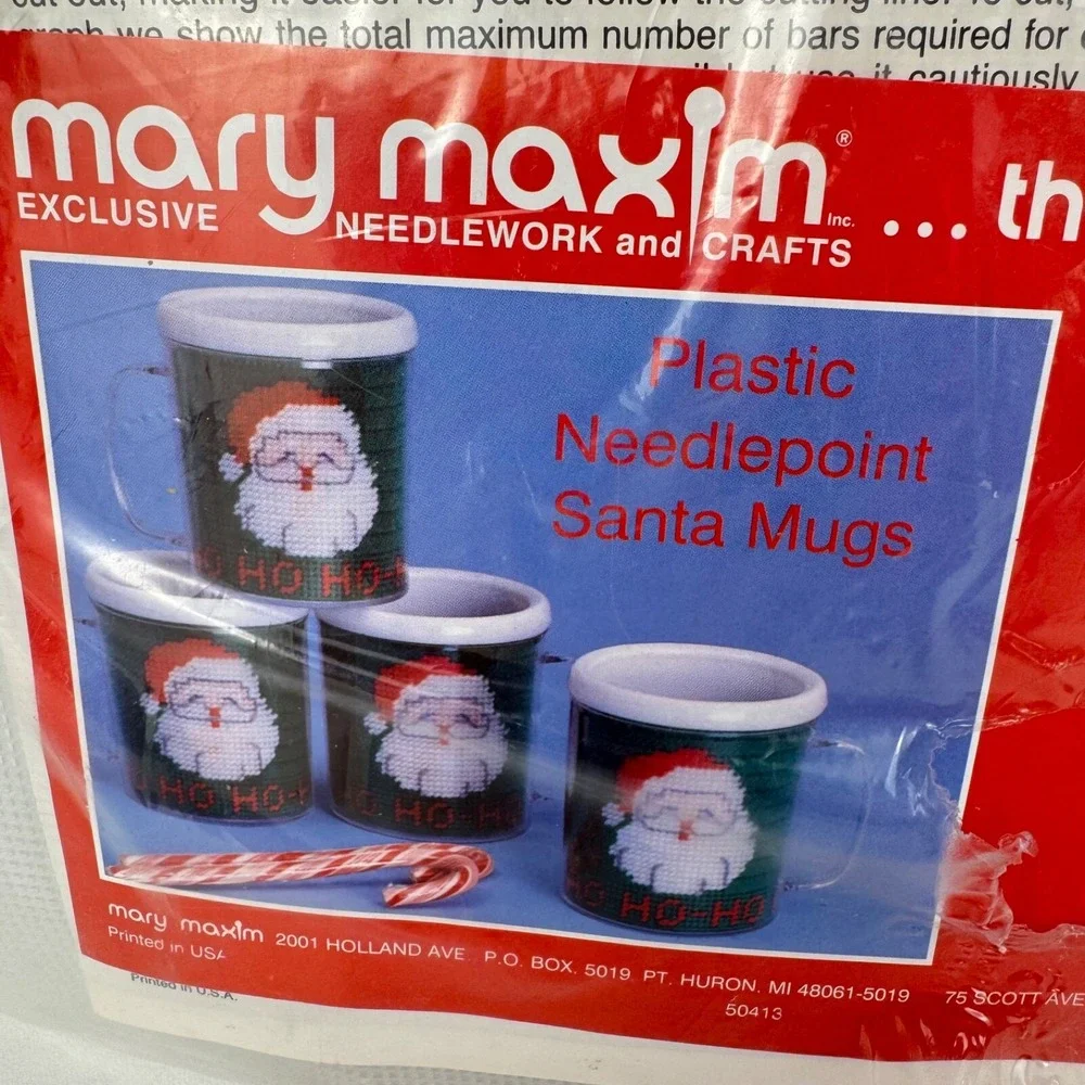 VTG Mary Maxim Christmas Needlepoint Kit #7008 Set of 4 Mugs Santa Ho Ho New